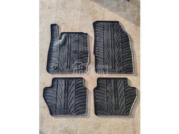 Tipske gumene patosnice za Ford Fiesta