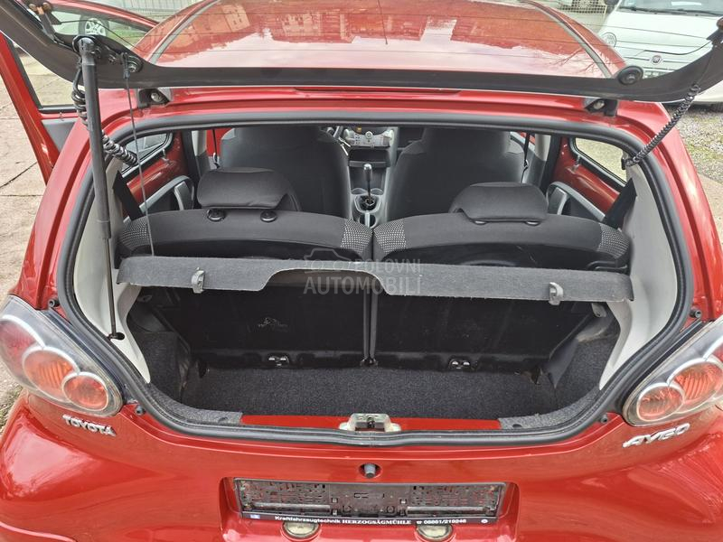 Toyota Aygo 1,0 b
