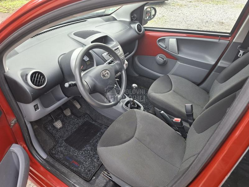 Toyota Aygo 1,0 b