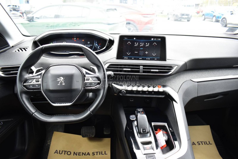 Peugeot 3008 1.2 Allure AT