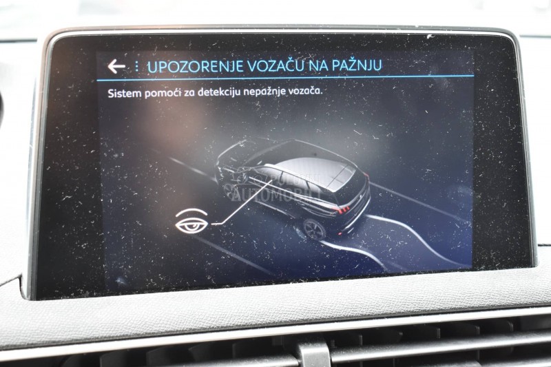 Peugeot 3008 1.2 Allure AT