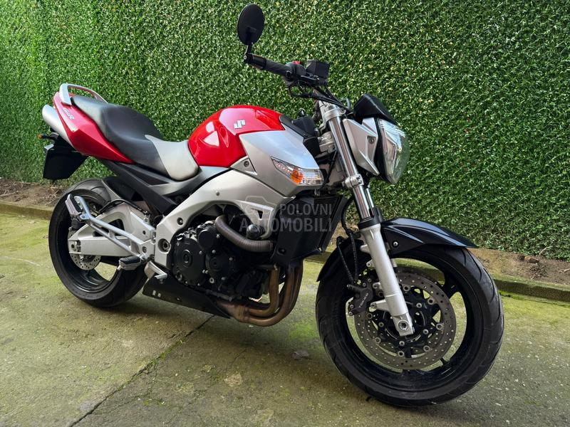 Suzuki Gsr 600