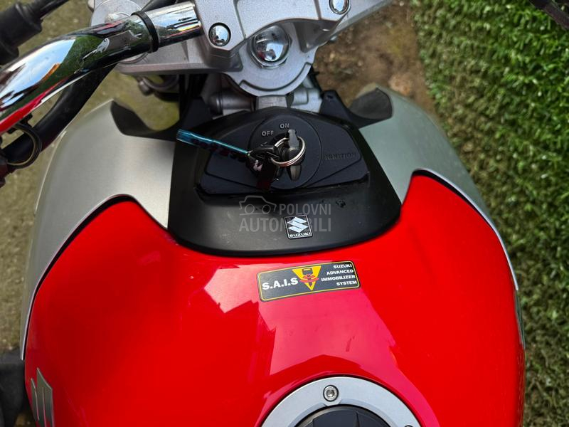 Suzuki Gsr 600