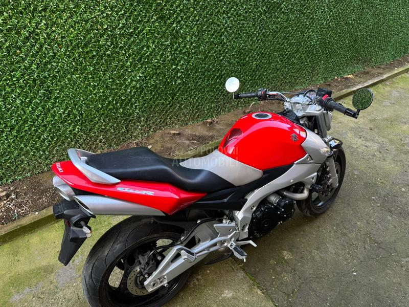 Suzuki Gsr 600