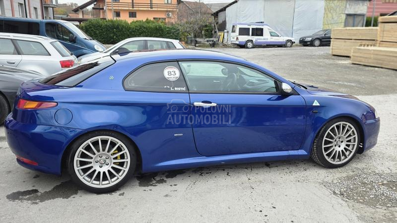 Alfa Romeo GT BLACKLINE III
