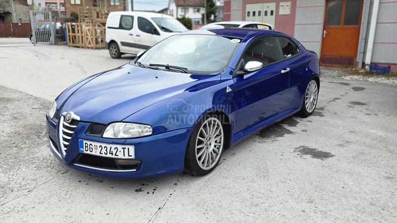 Alfa Romeo GT BLACKLINE III