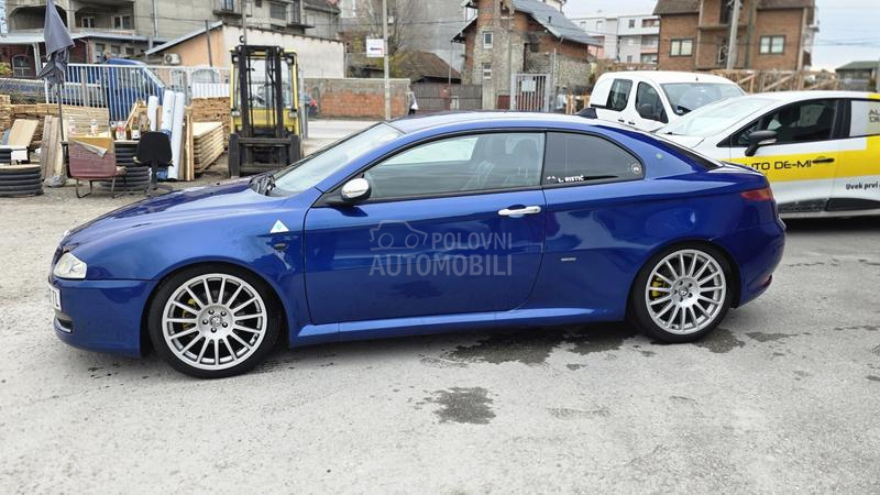 Alfa Romeo GT BLACKLINE III