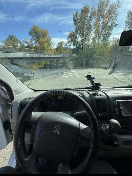 Peugeot Boxer 
