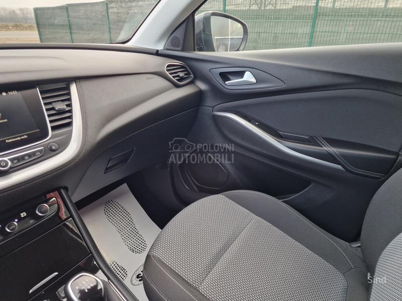 Opel Grandland X 1.5 ECOTEC LED