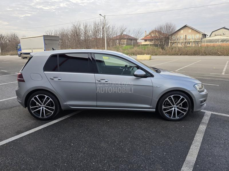 Volkswagen Golf 7 1.6 Fabrika