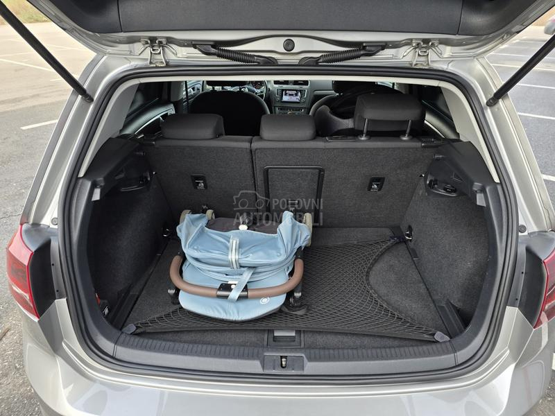Volkswagen Golf 7 1.6 Fabrika