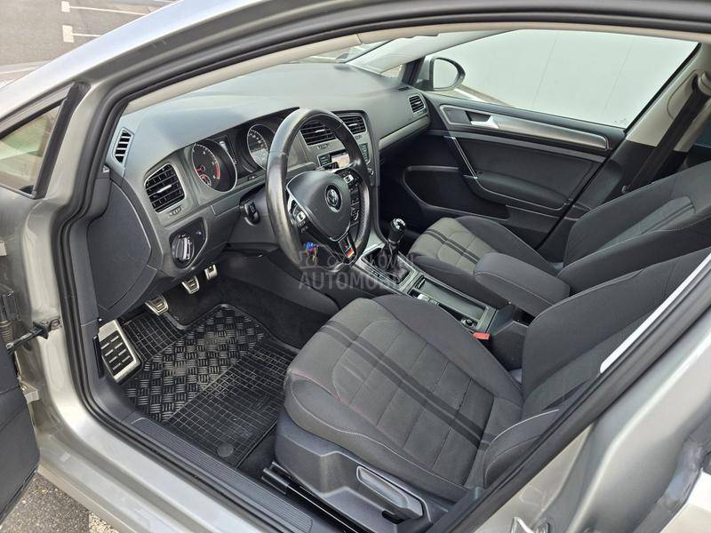 Volkswagen Golf 7 1.6 Fabrika