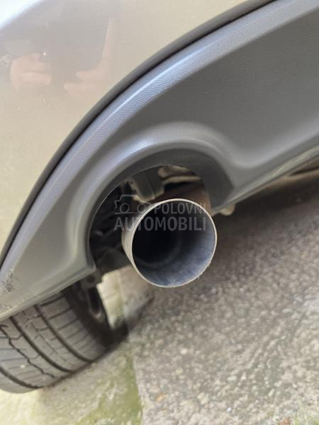 Volkswagen Golf 7 1.6 Fabrika