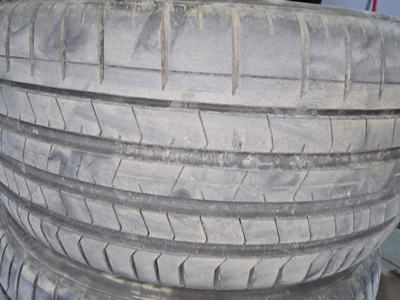 Pirelli 275/35 R21 Letnja