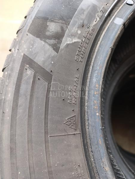 Hankook 235/65 R16 Zimska
