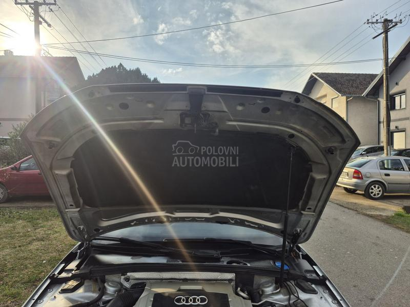 Audi A4 2.7 3 X S LINE