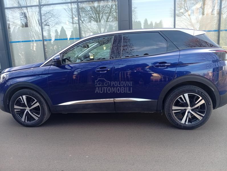 Peugeot 3008 1.5HDI ALURE