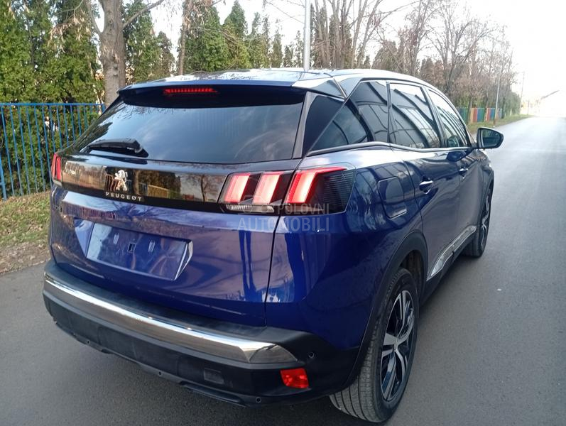 Peugeot 3008 1.5HDI ALURE