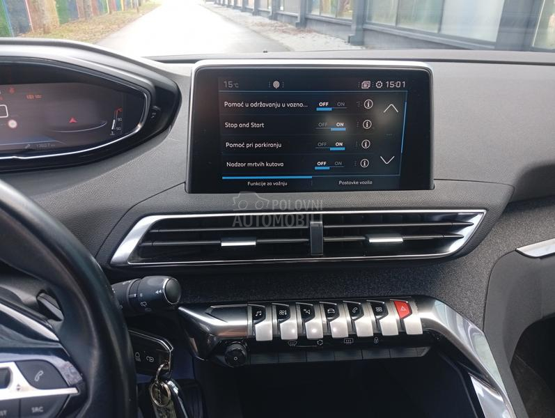 Peugeot 3008 1.5HDI ALURE