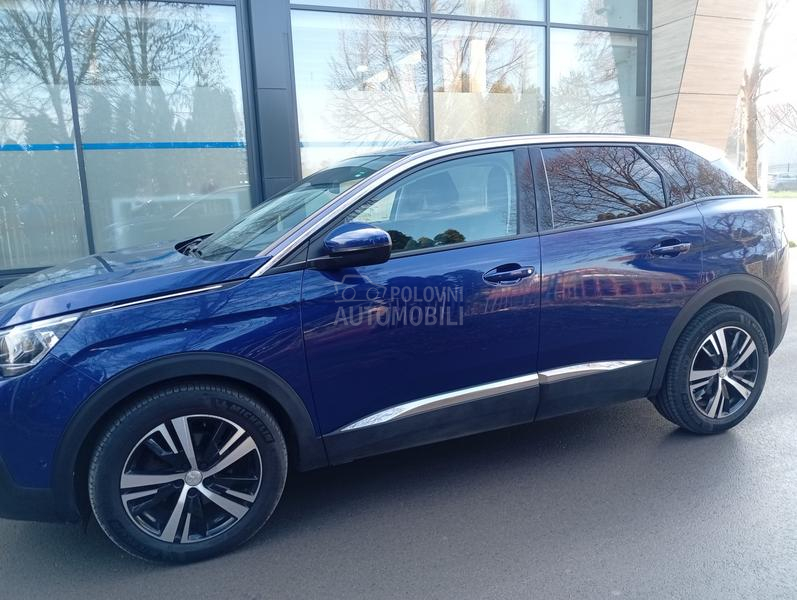 Peugeot 3008 1.5HDI ALURE