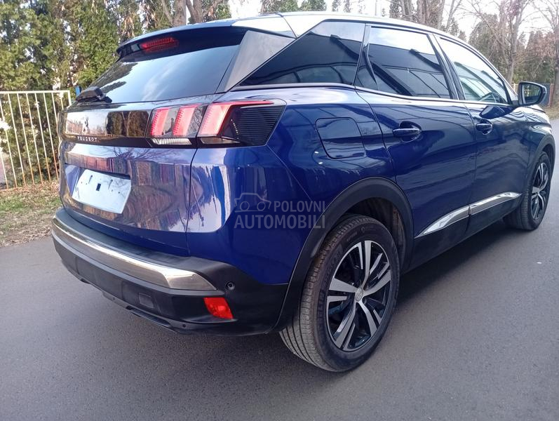 Peugeot 3008 1.5HDI ALURE