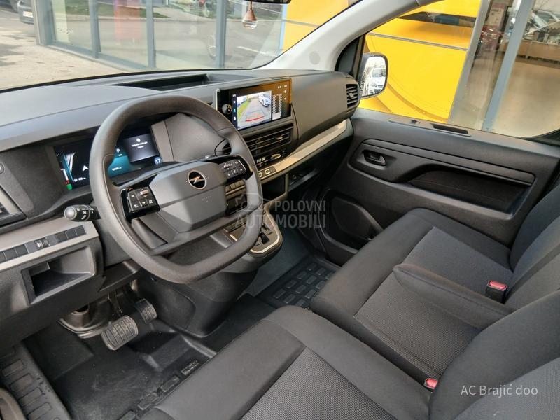 Opel Vivaro COMBI 2.0 180HP