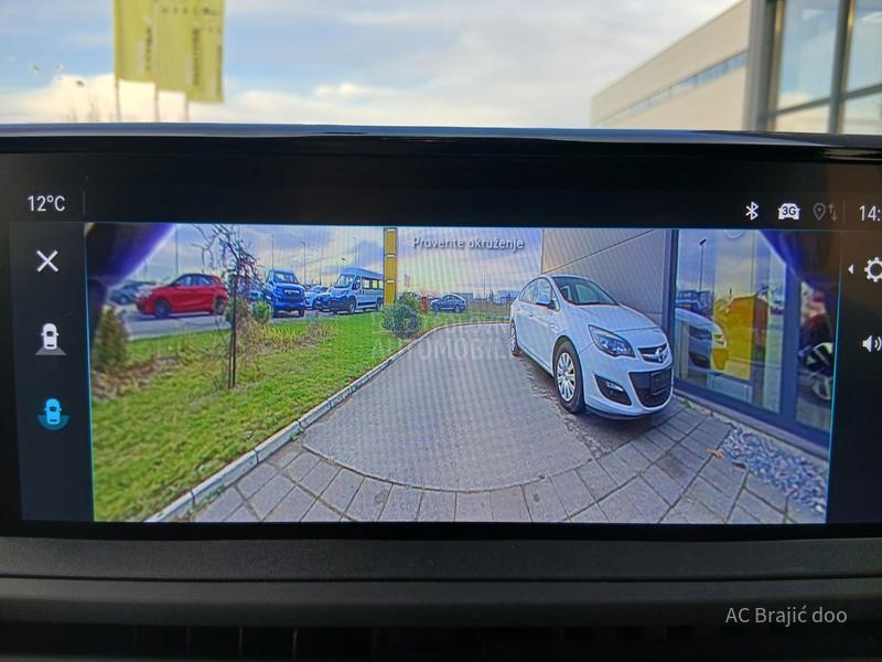 Opel Vivaro COMBI 2.0 180HP