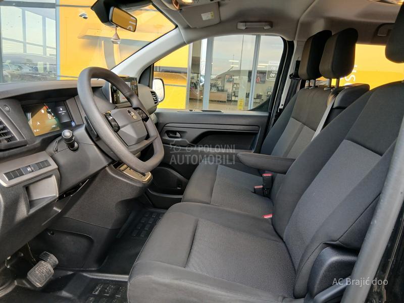 Opel Vivaro COMBI 2.0 180HP