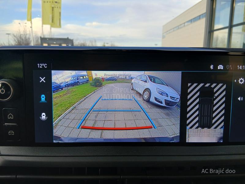 Opel Vivaro COMBI 2.0 180HP