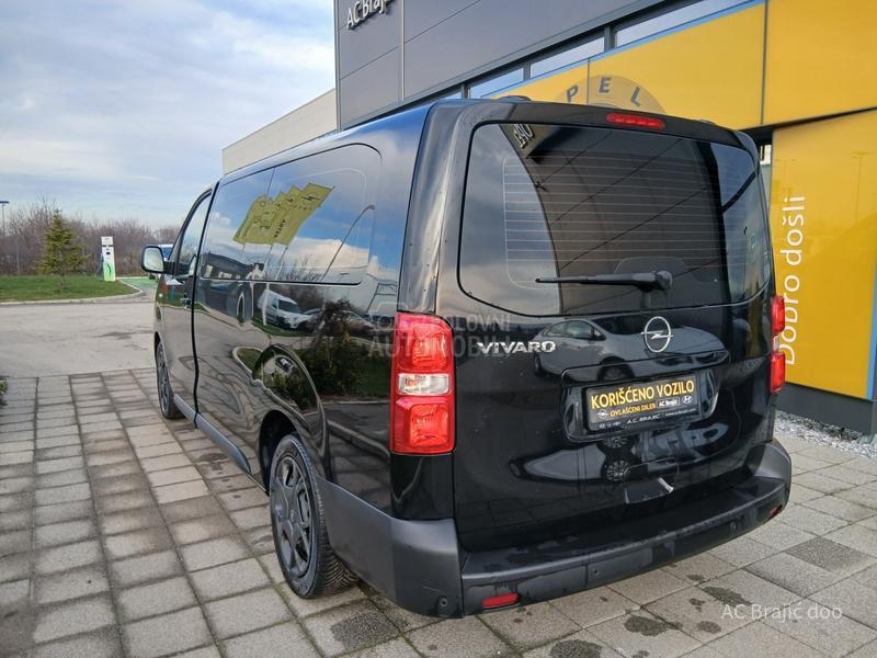Opel Vivaro COMBI 2.0 180HP