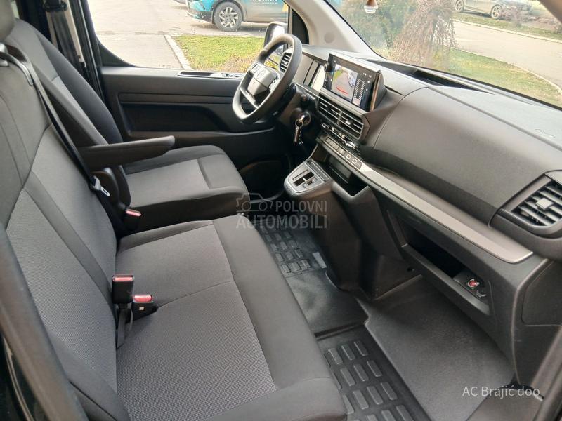 Opel Vivaro COMBI 2.0 180HP