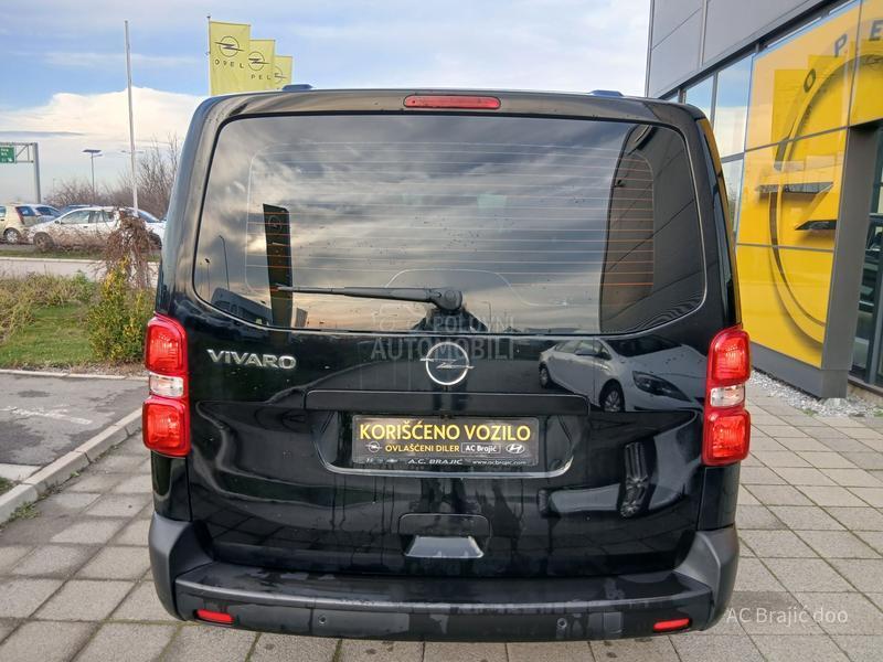 Opel Vivaro COMBI 2.0 180HP