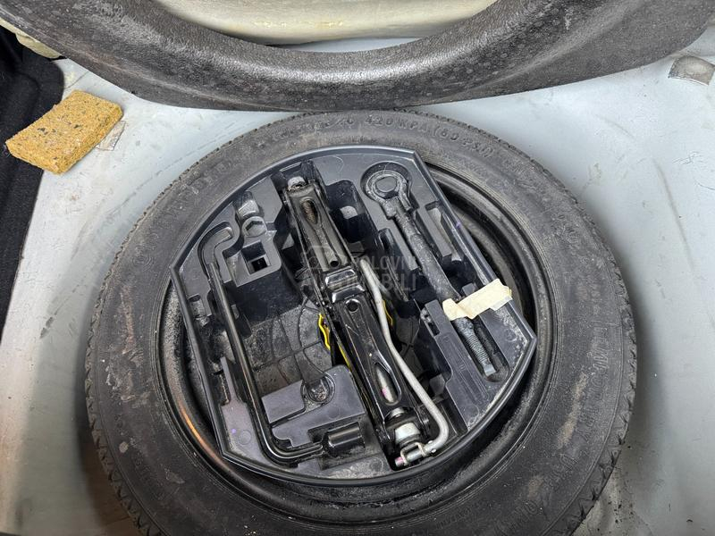 Citroen C3 1.2e-VTi 82 Matik