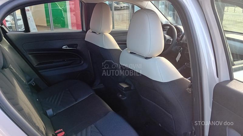 Fiat 600 1.2 ICON HYBRID