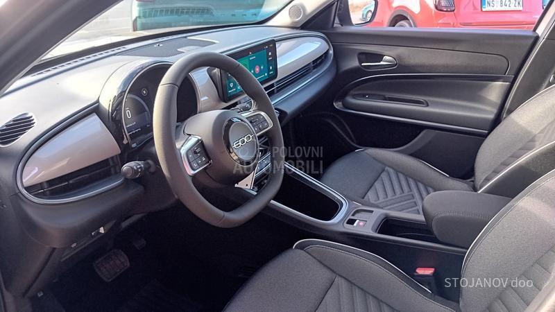Fiat 600 1.2 ICON HYBRID