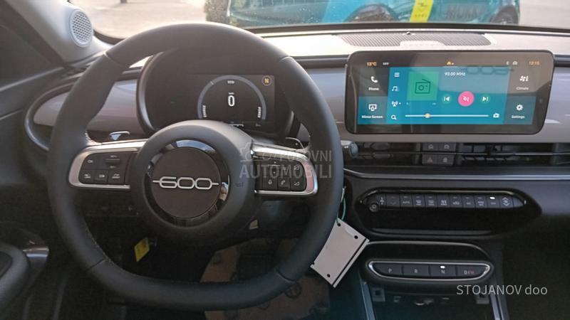 Fiat 600 1.2 ICON HYBRID