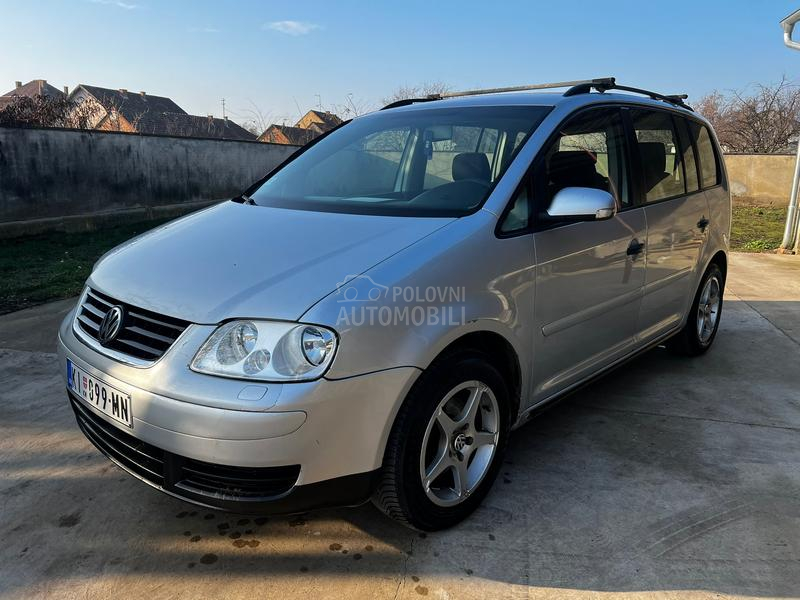 Volkswagen Touran 