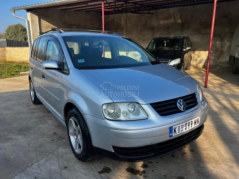 Volkswagen Touran 
