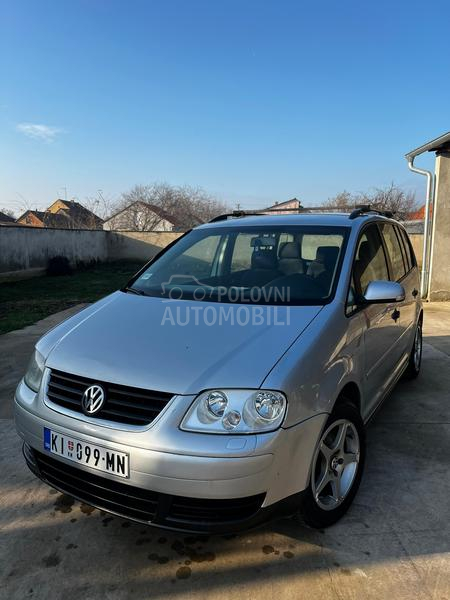 Volkswagen Touran 