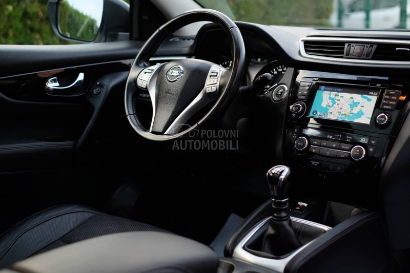 Nissan Qashqai 1.6DCi 4x4 Tekna360