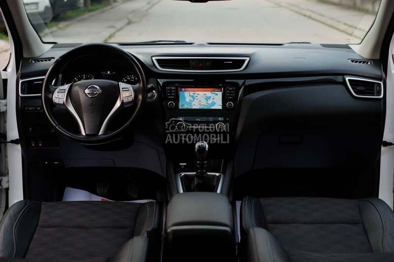 Nissan Qashqai 1.6DCi 4x4 Tekna360