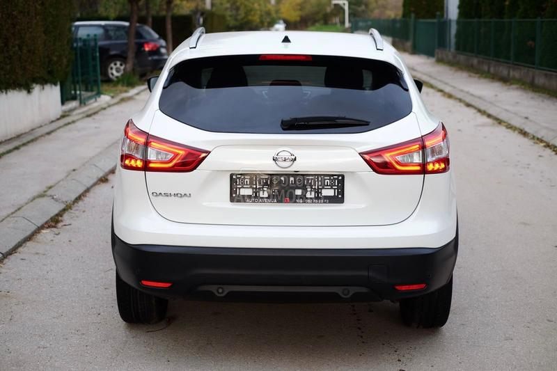 Nissan Qashqai 1.6DCi 4x4 Tekna360