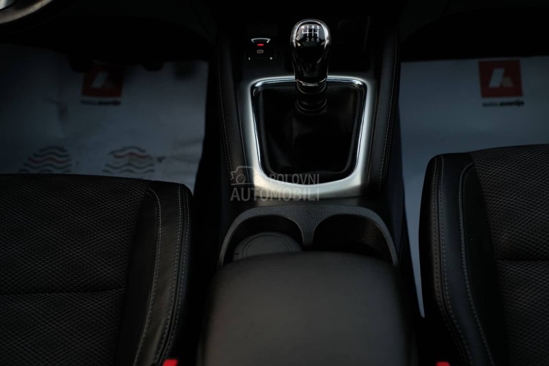 Nissan Qashqai 1.6DCi 4x4 Tekna360