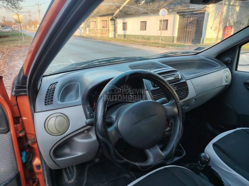 Fiat Punto 1.2 8 v