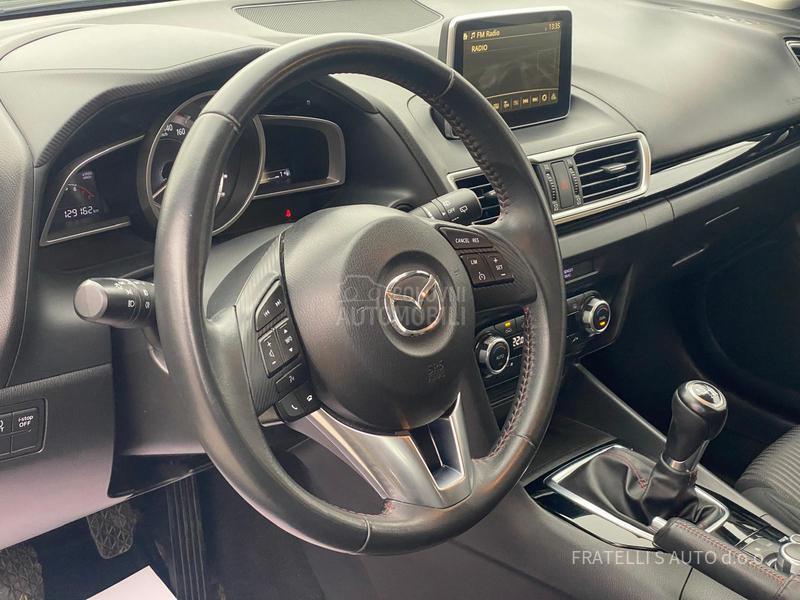 Mazda 3 ODLlCNA,SERVlSI