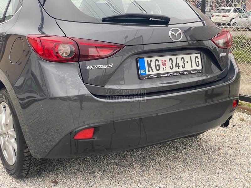 Mazda 3 ODLlCNA,SERVlSI