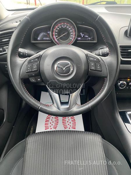 Mazda 3 ODLlCNA,SERVlSI