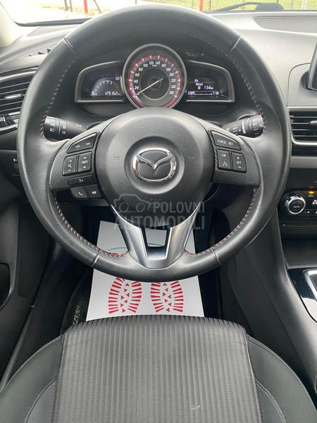 Mazda 3 ODLlCNA,SERVlSI