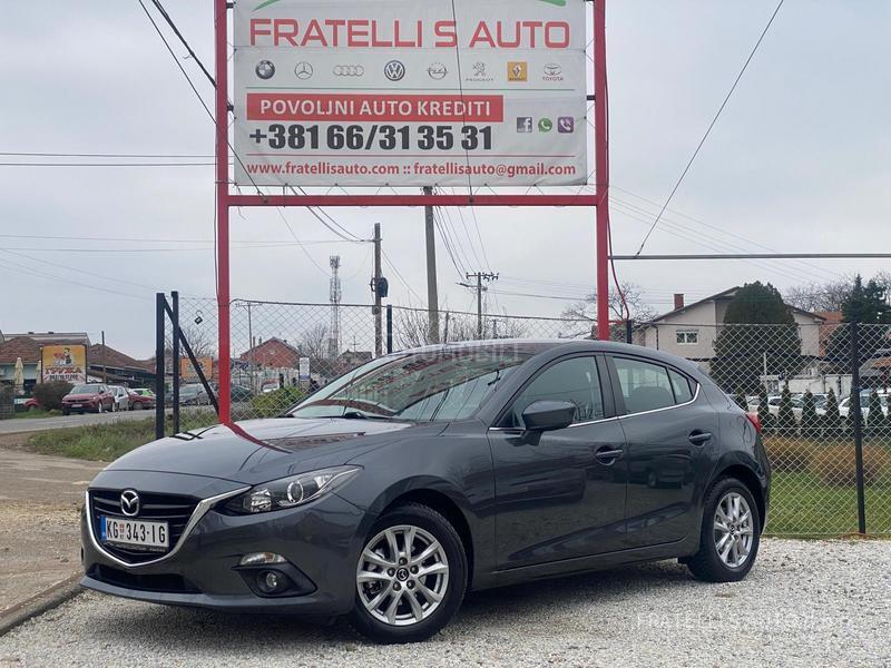 Mazda 3 ODLlCNA,SERVlSI
