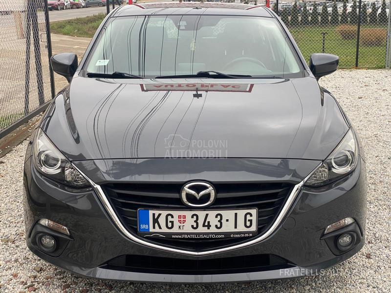 Mazda 3 ODLlCNA,SERVlSI